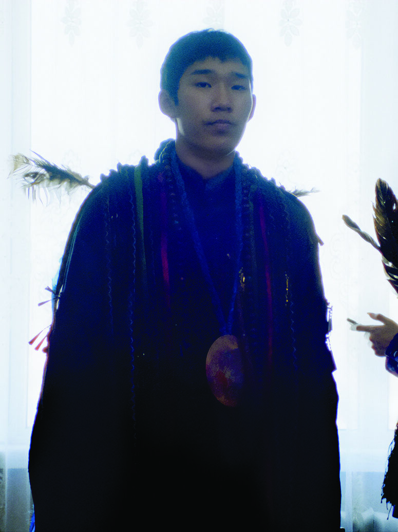 UN JEUNE CHAMAN - Affiche