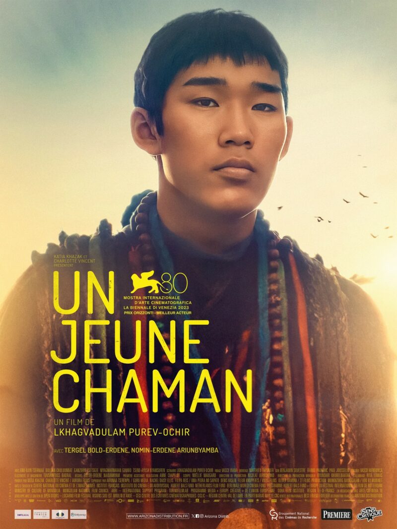 UN JEUNE CHAMAN - Affiche